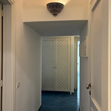 Nennell'apartment شقة