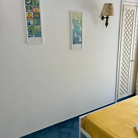 Nennell'apartment شقة *