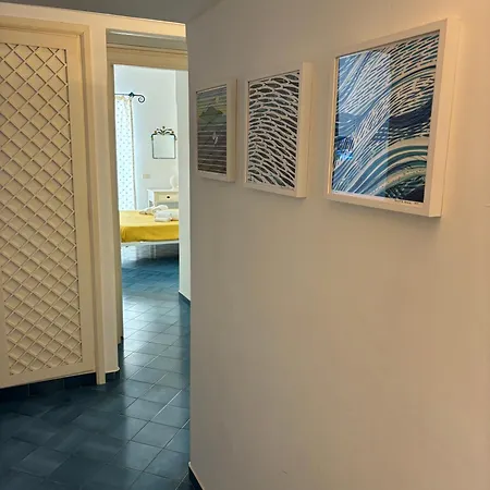 Nennell'apartment شقة *